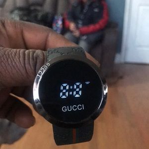 Great deal good watch was my son’s this is how he got out of a issue lost his ca